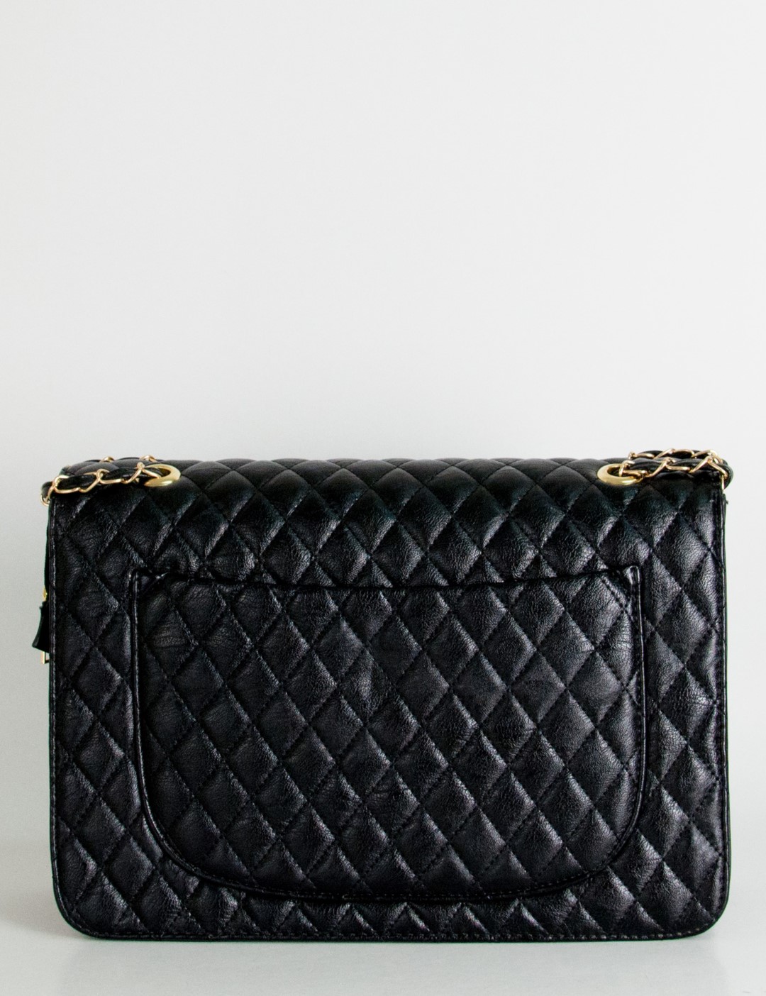 Γυναικεία καπιτονέ τσάντα ώμου μαύρη δερματίνη 60663F φωτογραφία